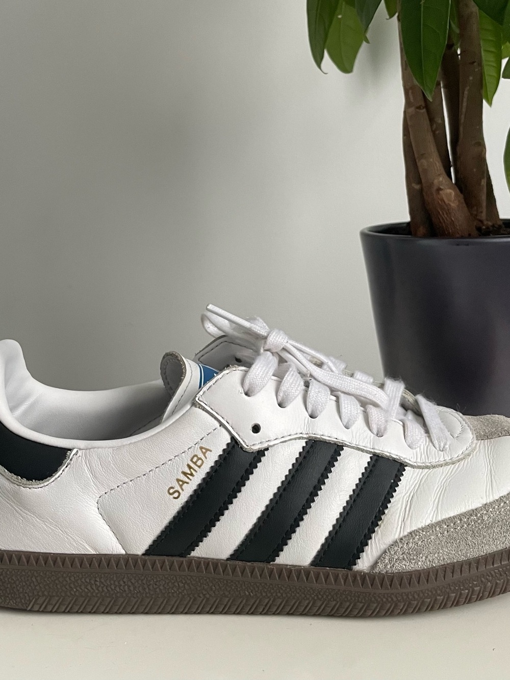 Women Size 8.5 Adidas Samba OG Shoes White Black